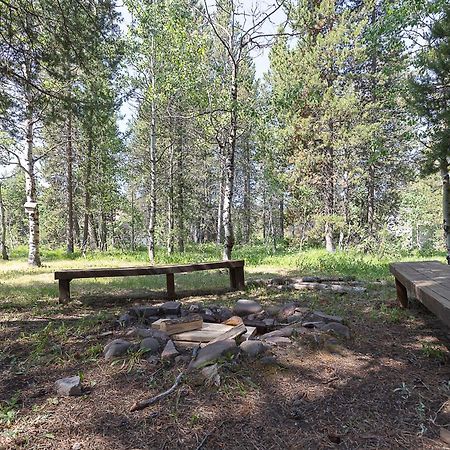 Remington Reload By Kabino Hot Tub Firepit Roku Big Yard Driveway Grill Wifi Trails Island Park Exterior photo